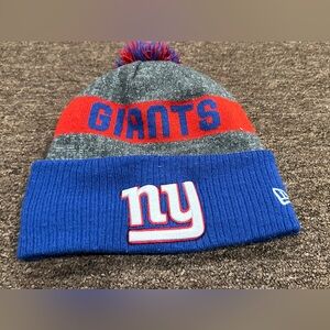 New York Giants NFL New Era Logo Cuffed Pom Knit Winter Hat Blue OS fits most